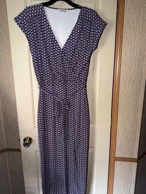 Express Navy and White Printed V-Neck Maxi Dress